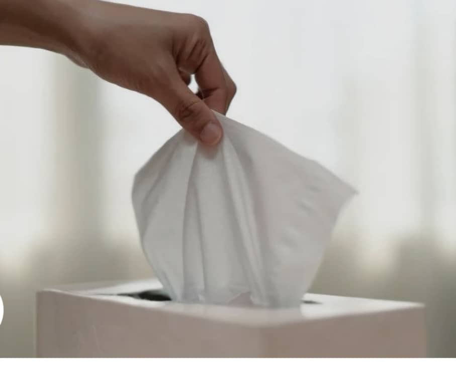 مناديل الوجه الذهبية